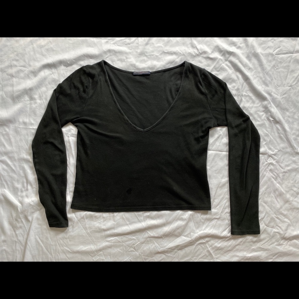 Brandy Melville shirt